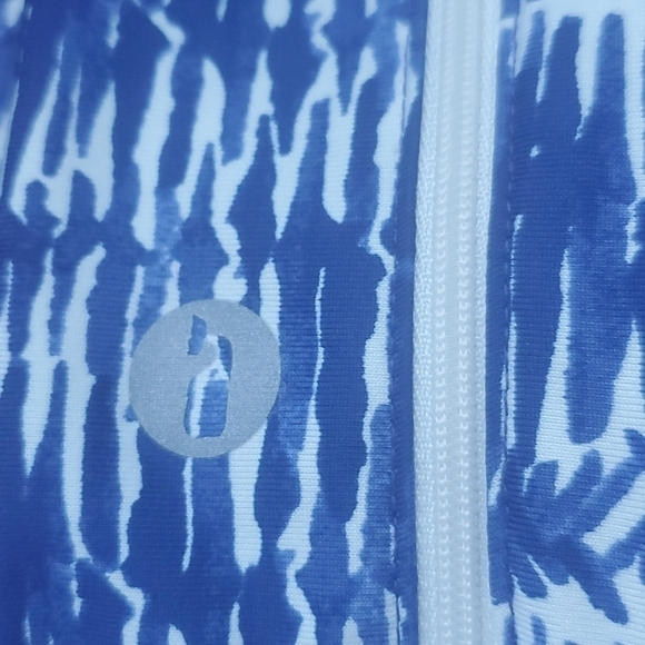 Vineyard Vines Performance Leggings in Watercolor Lines Printed Size XS - Picture 8 of 8